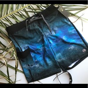 NEW Ocean Current Board Shorts 4-way Stretch